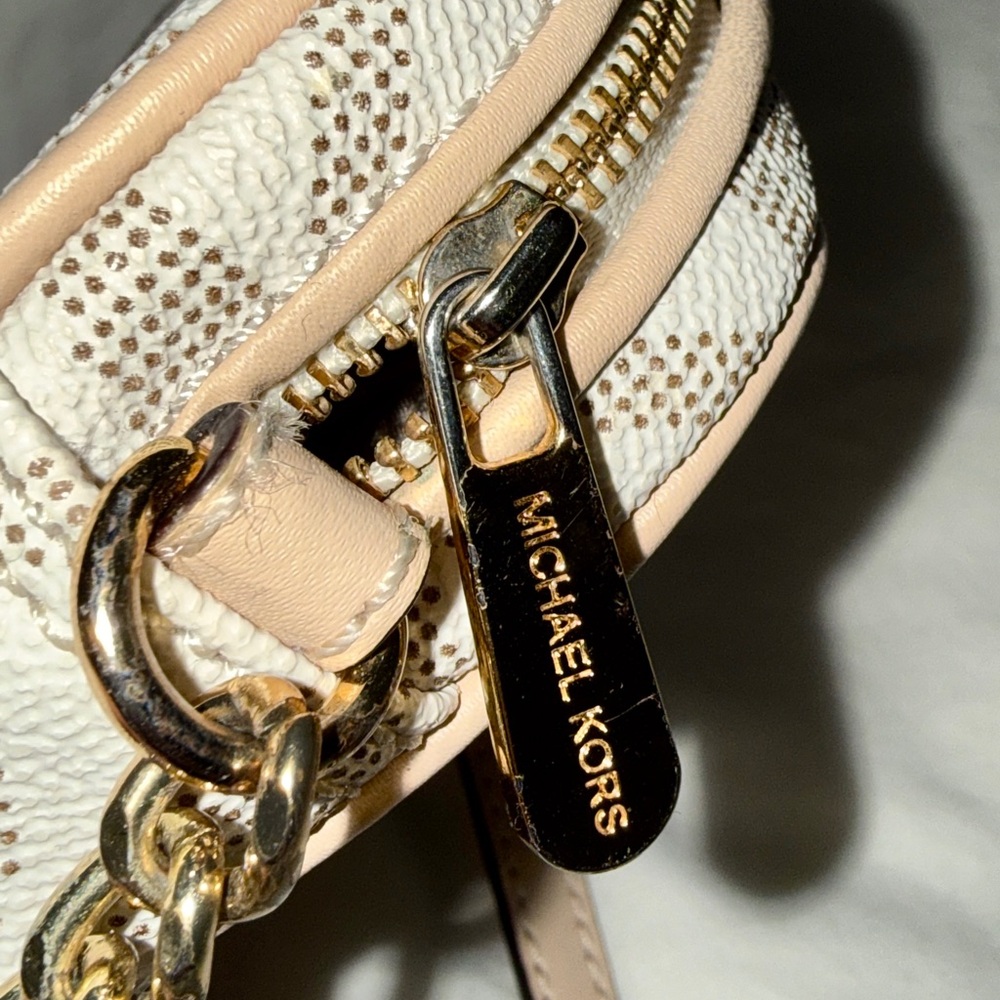 michael kors crossbody purse - Picture 5 of 6